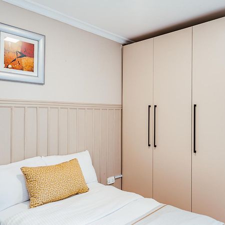 Cozy Stead Hotel Nairobi Exterior foto