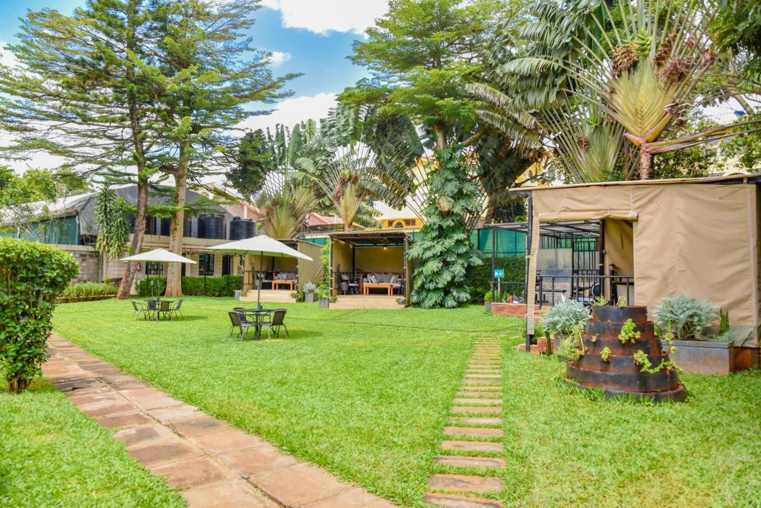 Cozy Stead Hotel Nairobi Exterior foto