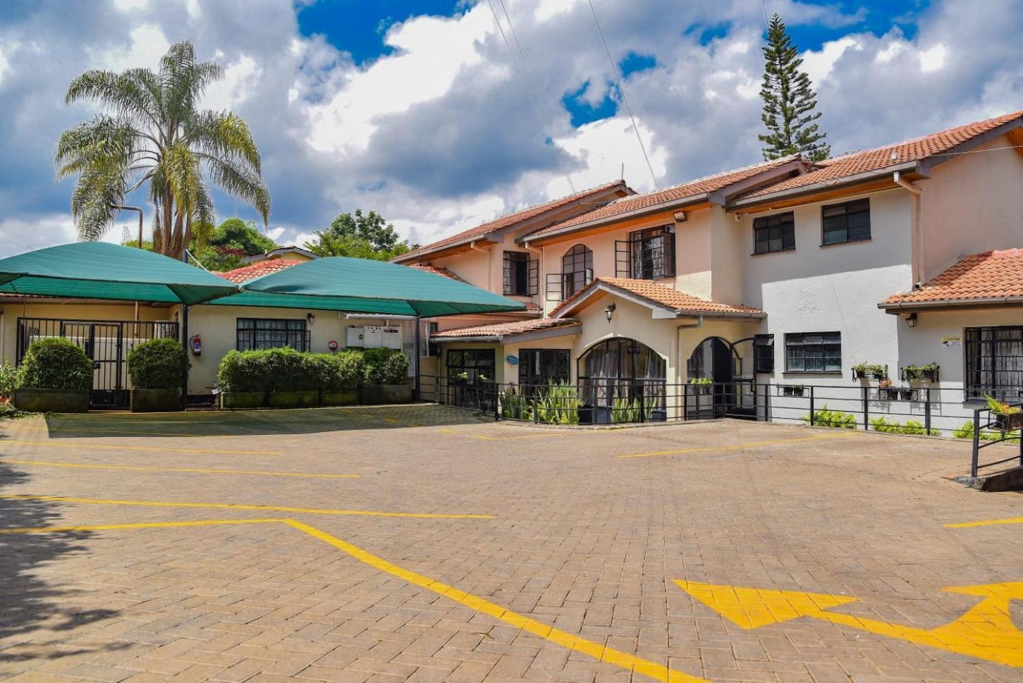 Cozy Stead Hotel Nairobi Exterior foto